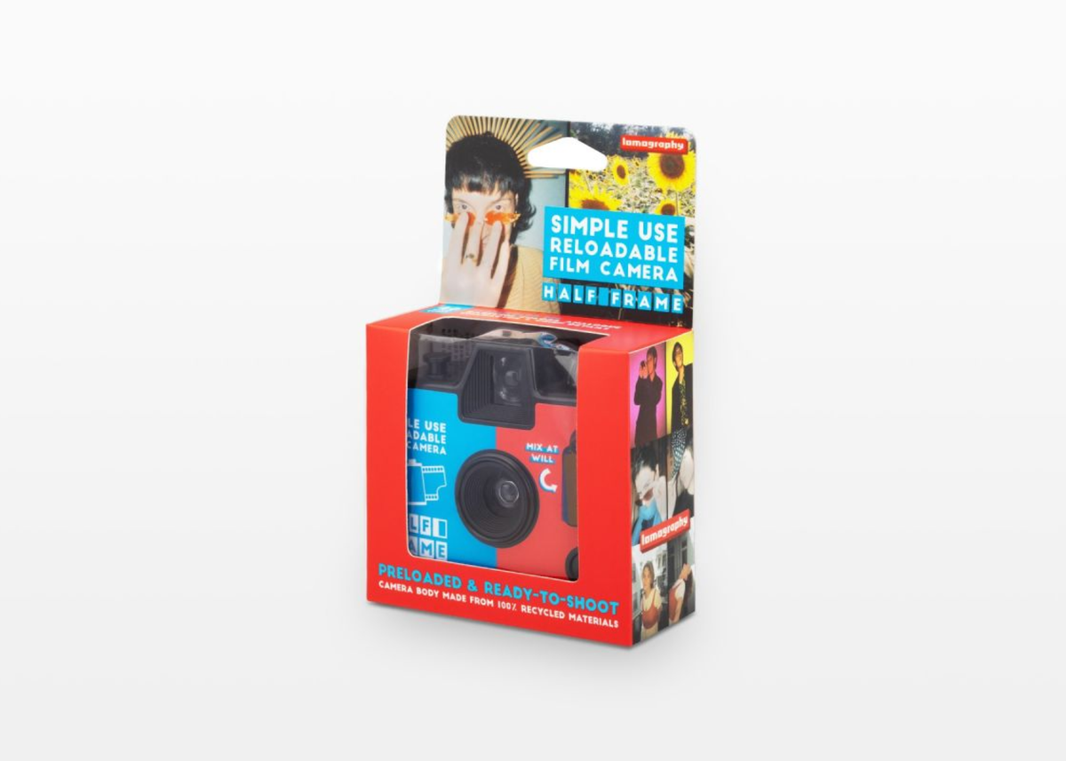 Simple Use Reloadable Camera