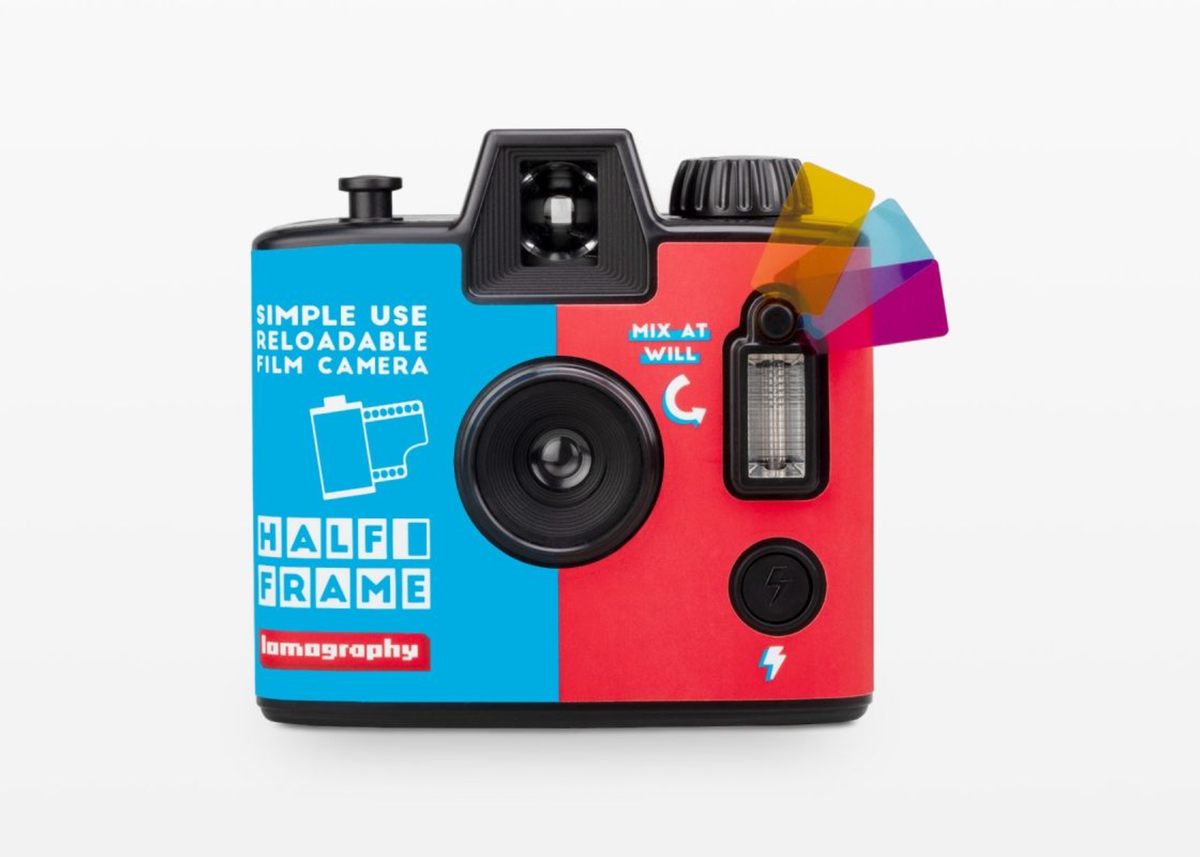 Simple Use Reloadable Camera
