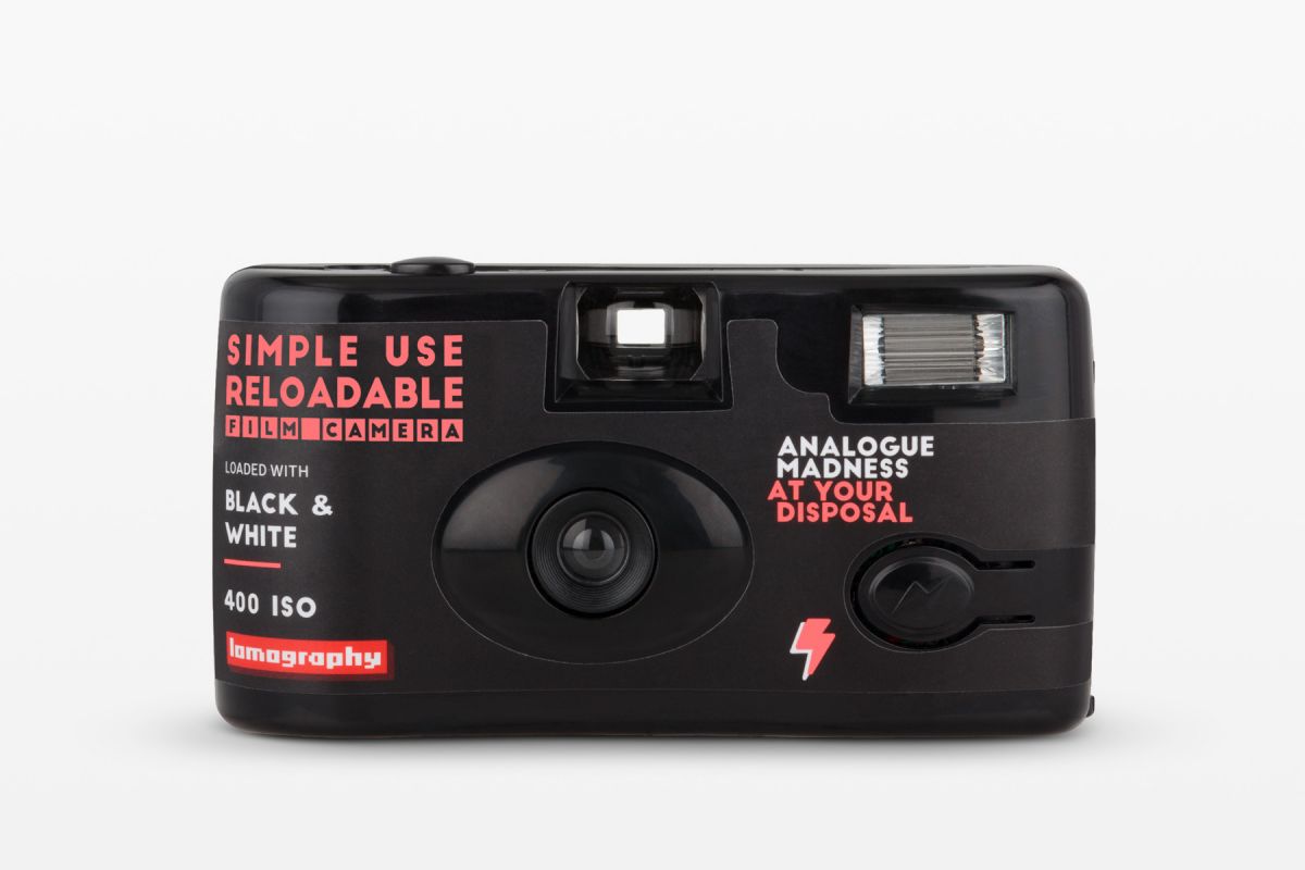 Simple Use Reloadable Camera