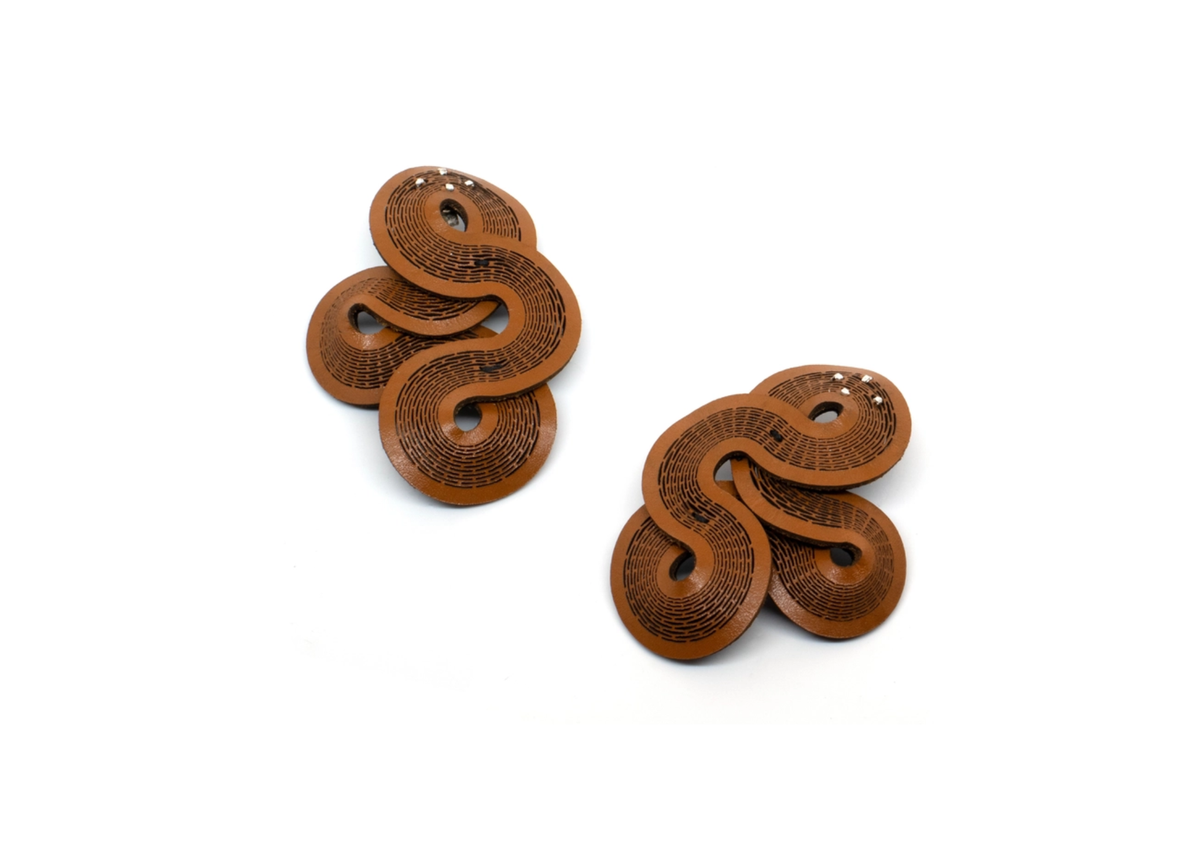 Heartthrob Earrings