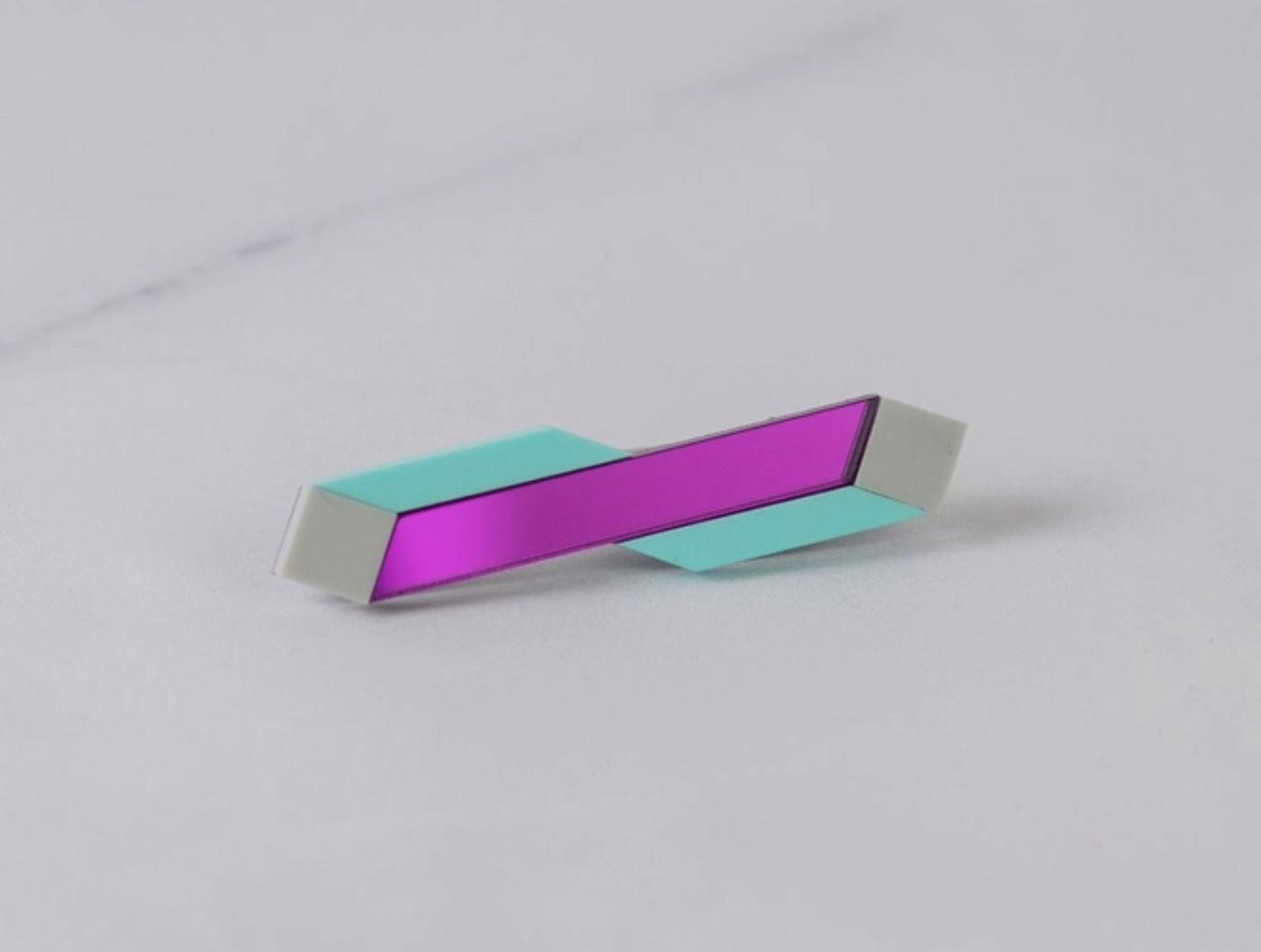 XL Prisma Hair Pin