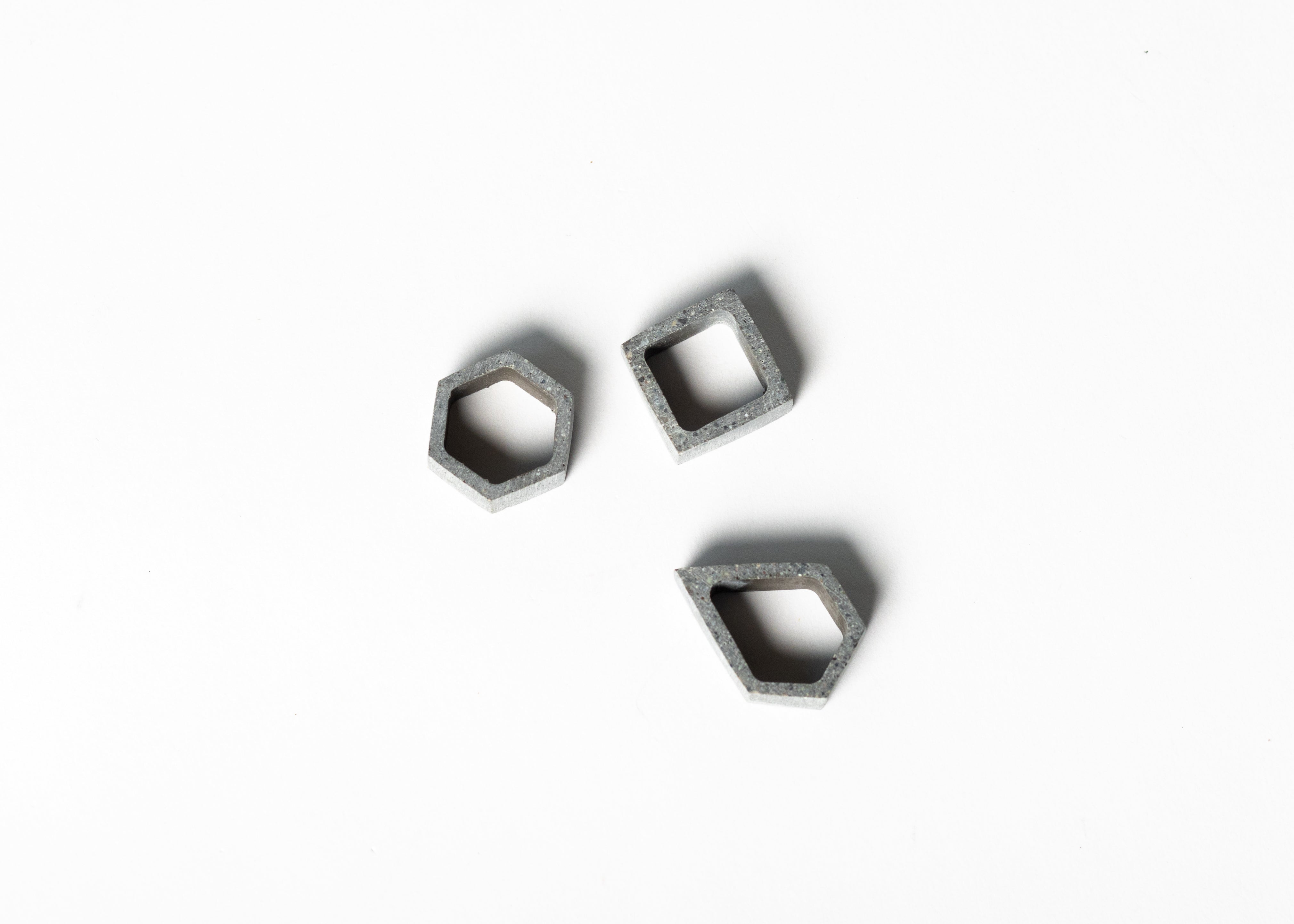 Concrete Outline Ring